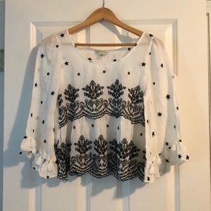 American Eagle medium black and white blouse